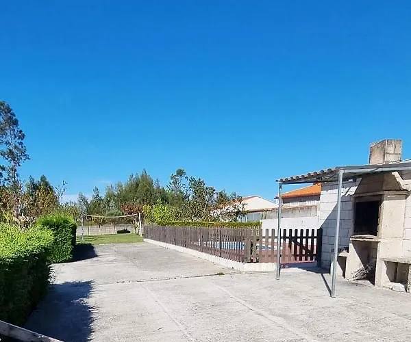 A Casa Do Lareiro Дом отдыха *